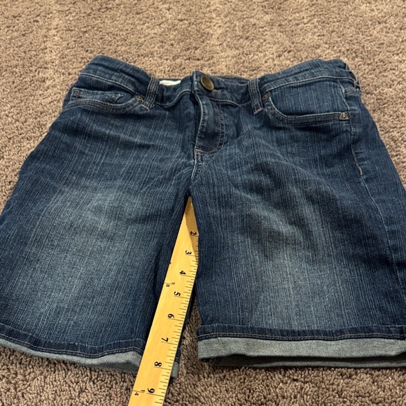 Kut from the Kloth Dark Blue Catherine Boyfriend Short Jeans SZ 2 rolled hem - Picture 5 of 7